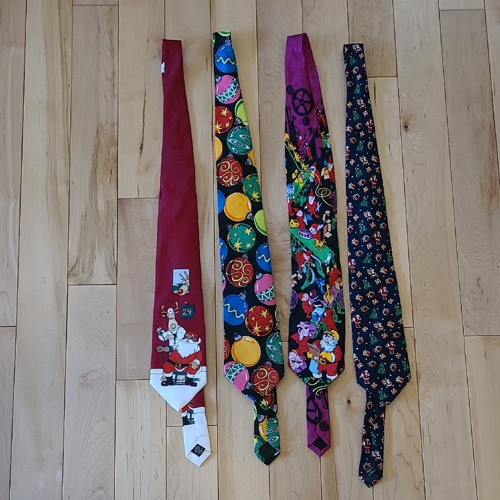 4 Colorful Christmas Ties